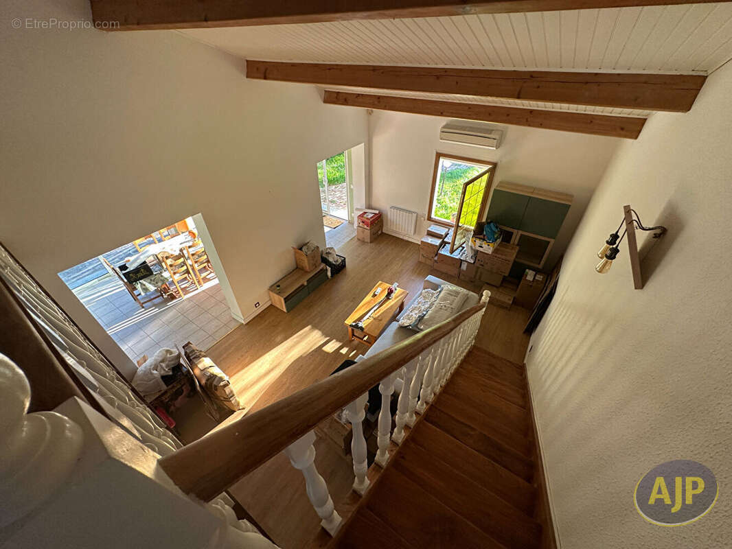 Maison à SAINT-LEGER