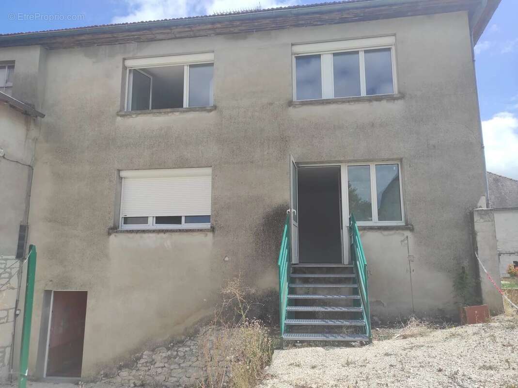 Ensemble immobilier - photo 2