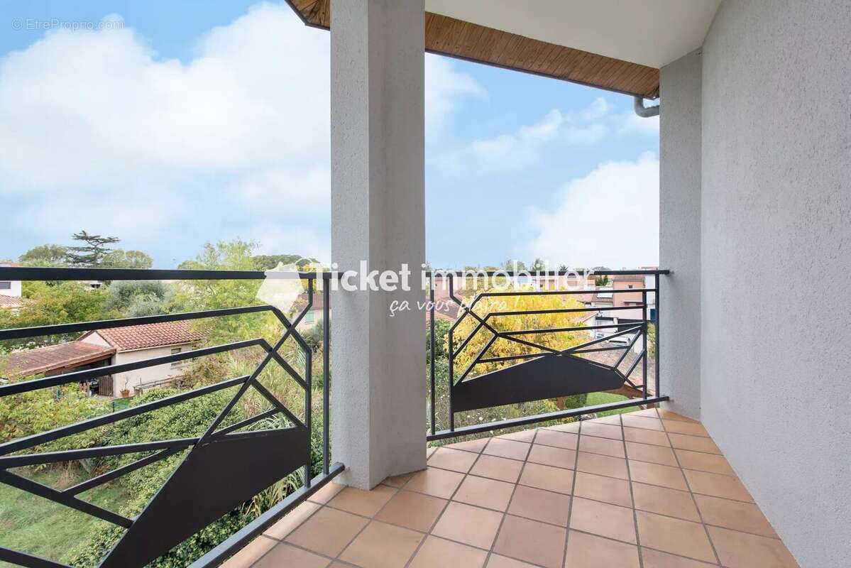 Appartement à AUCAMVILLE