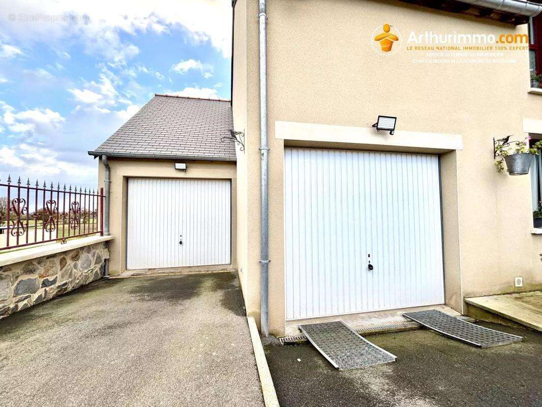 Maison à CHATILLON-EN-VENDELAIS