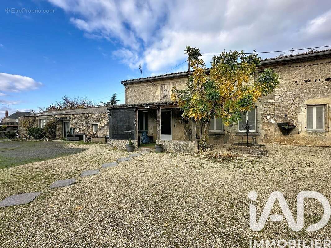 Photo 9 - Maison à SAINT-VARENT