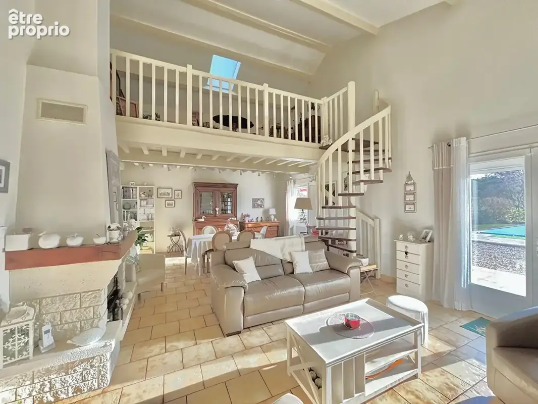 Maison familiale 141 m² pouilly-sous-charlieu - photo 7