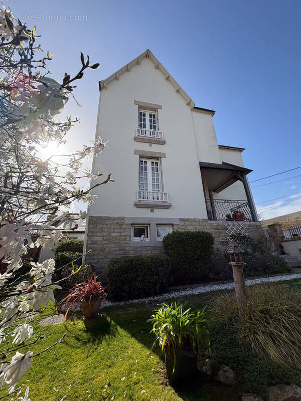Maison à DOUARNENEZ