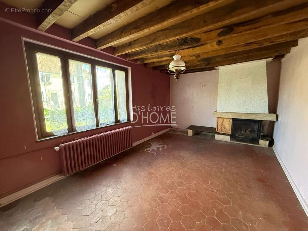 Dagny, secteur jouy le chatel, maison à renover - photo 7