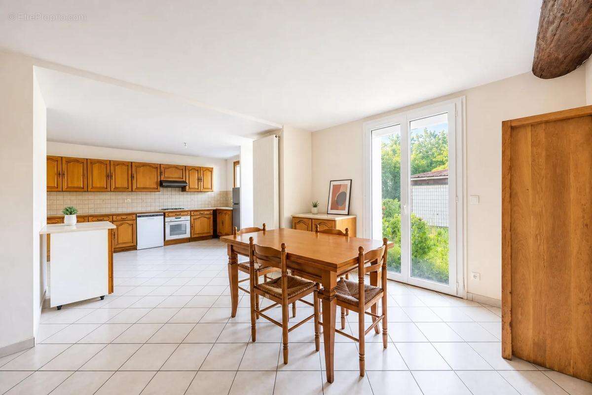 Appartement à VILLEVAUDE