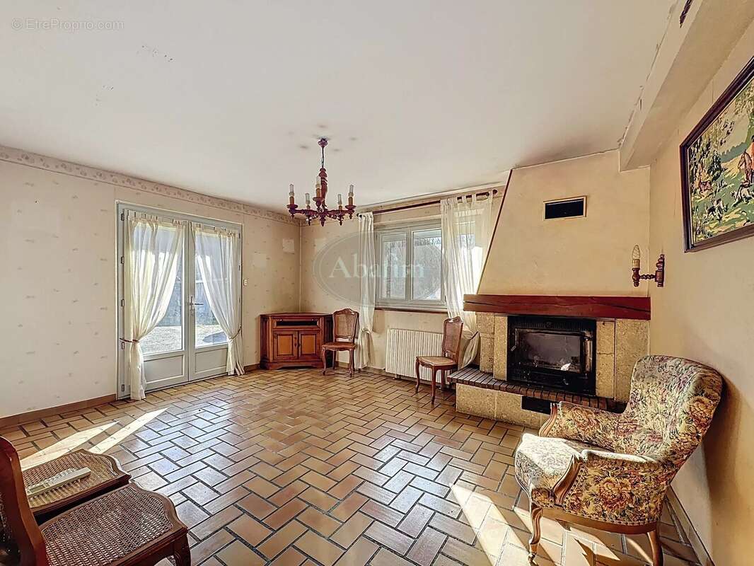 Maison à SALIES-DU-SALAT