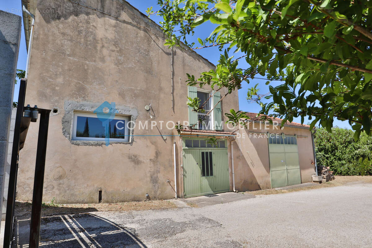 Maison à MAUBEC
