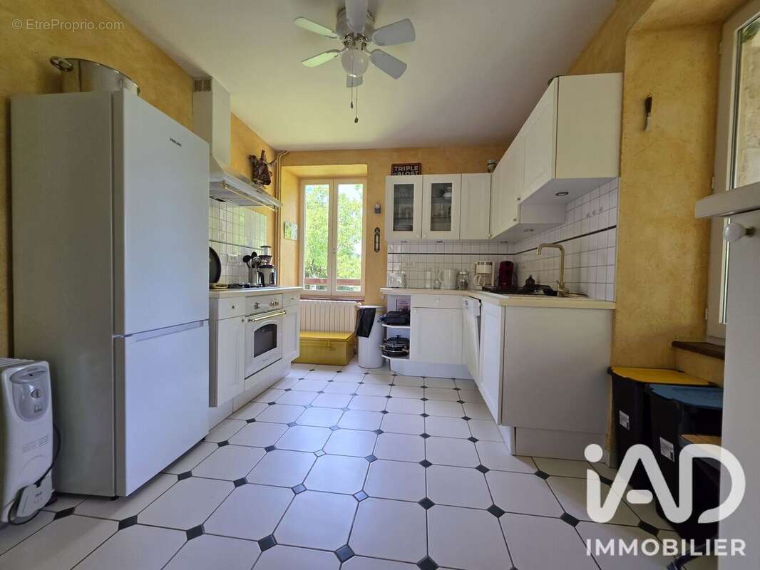 Maison 150 m² à Loubressac  - photo 6