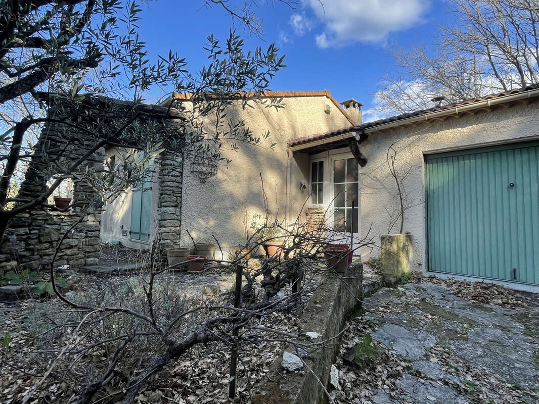 Maison à VAISON-LA-ROMAINE