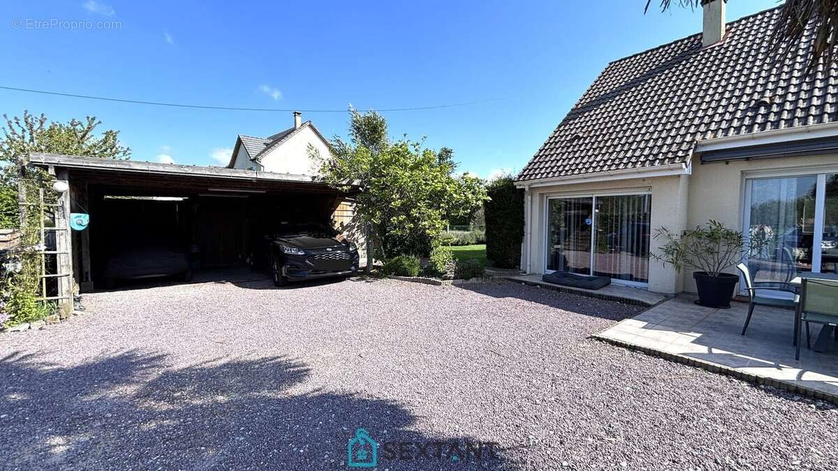 Maison à MONTFORT-SUR-RISLE