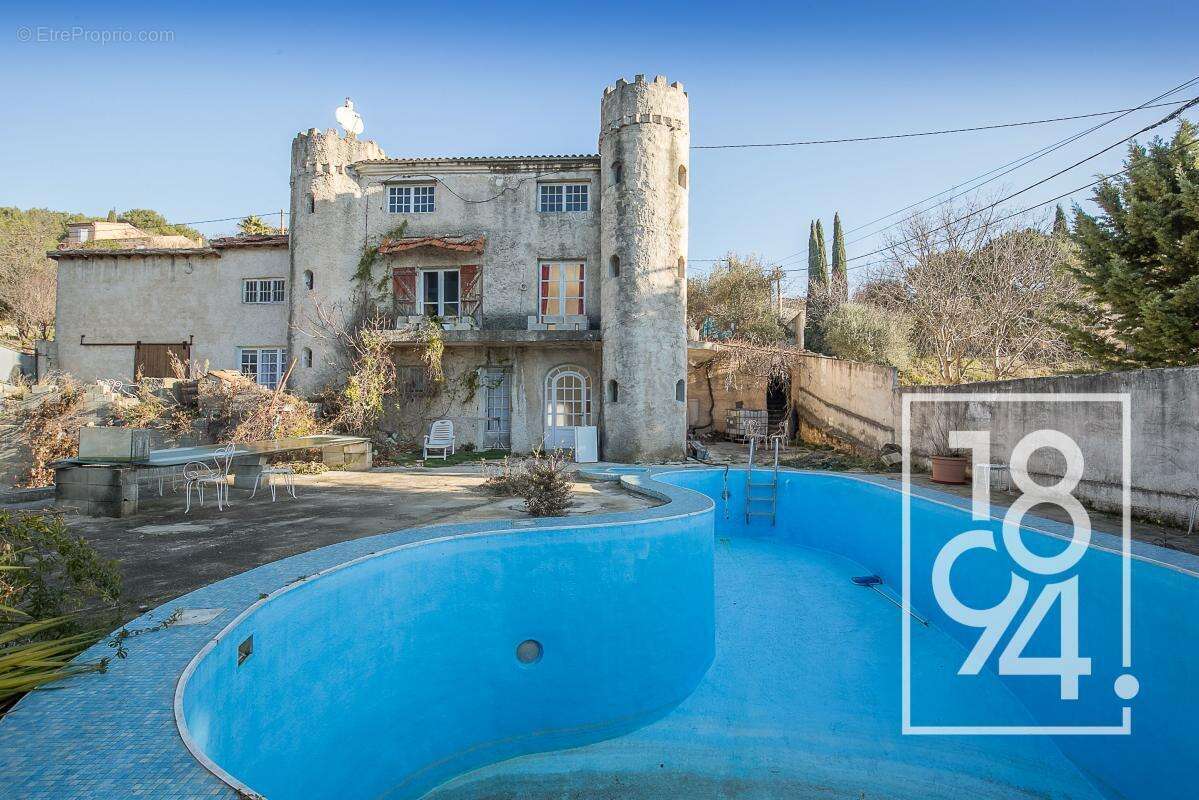 Maison à ROQUEVAIRE