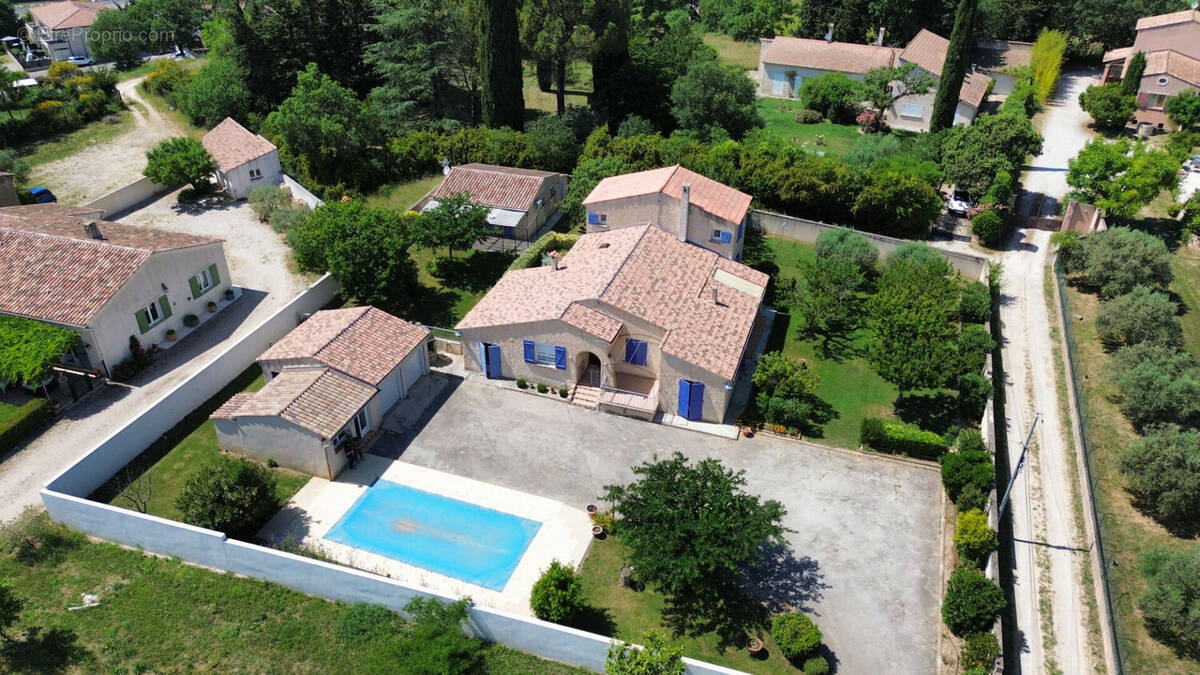 Maison à PERTUIS