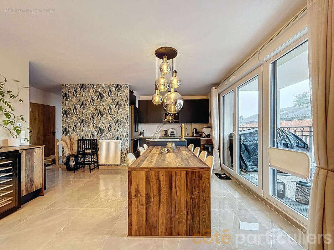 Appartement à SAINT-MAUR-DES-FOSSES