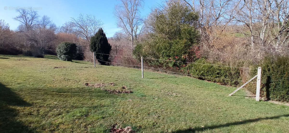 Maison à LAVAULT-SAINTE-ANNE