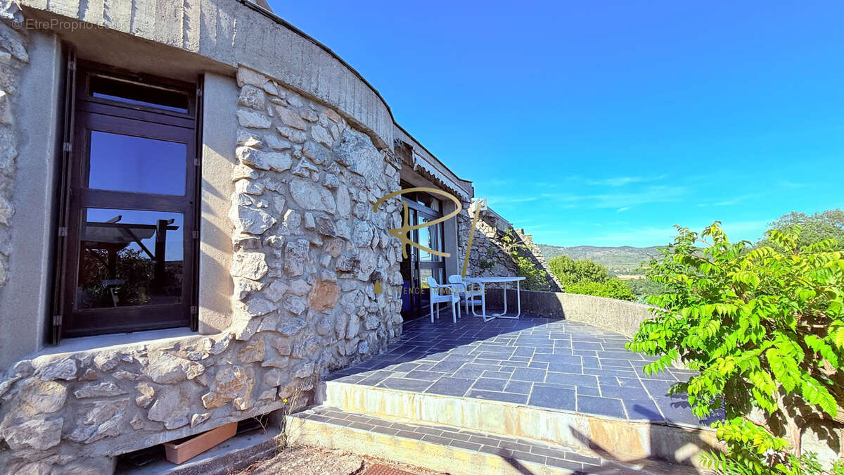 Maison d'architecte avec vue panoramique sur les Gorges de l'Ardèche - photo 3