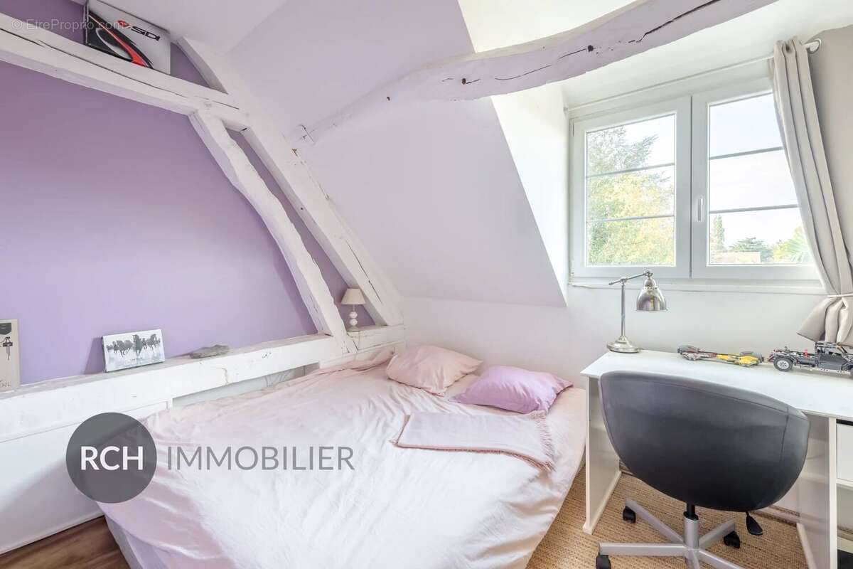 Maison à BAZAINVILLE