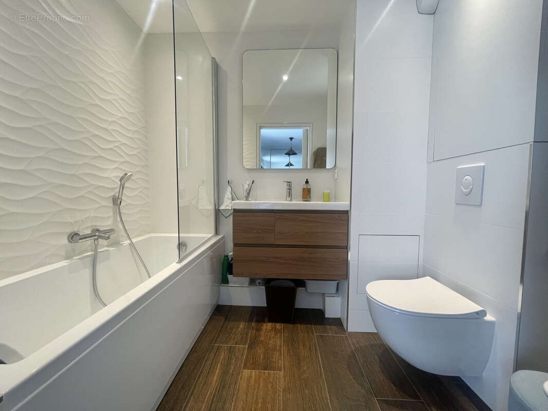 Bel appartement 3P , dans résidence de standing avec piscine - photo 9