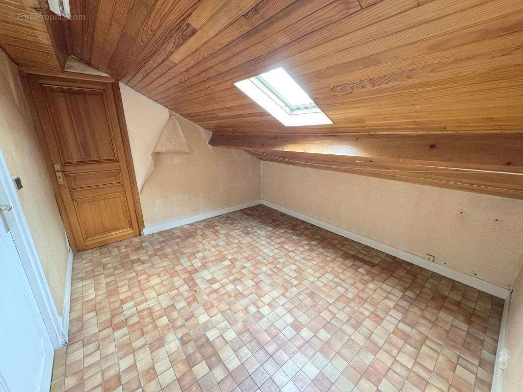 Maison à LE BLANC-MESNIL