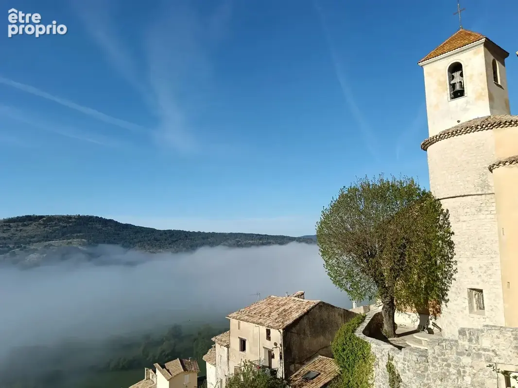 Coursegoules – ancienne auberge de caractère – 393 m² – projet touristique ou investissement - photo 6