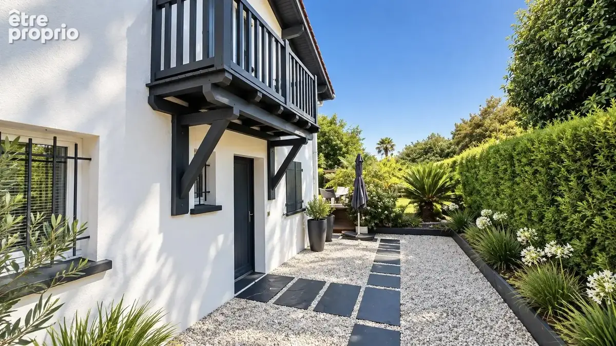 Anglet brindos  maison 4 pièces de 92 m2 avec piscine - photo 5