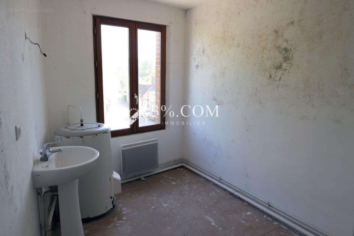 Maison à BURES-EN-BRAY