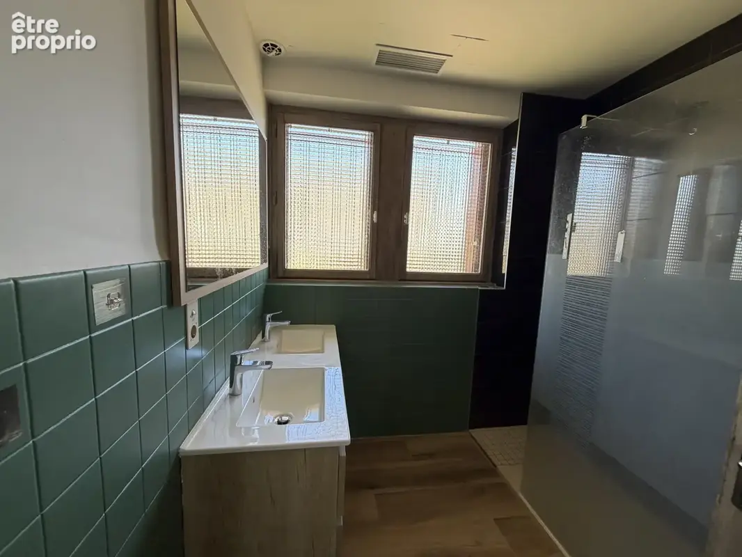 Ripailles, Thonon, Maison individuelle sur 1500 m2 de terrain. - photo 5