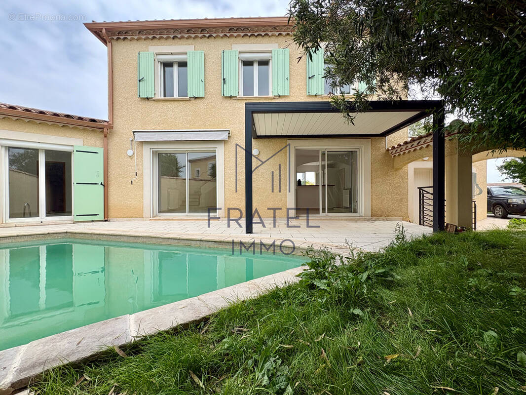 Maison à AUBORD