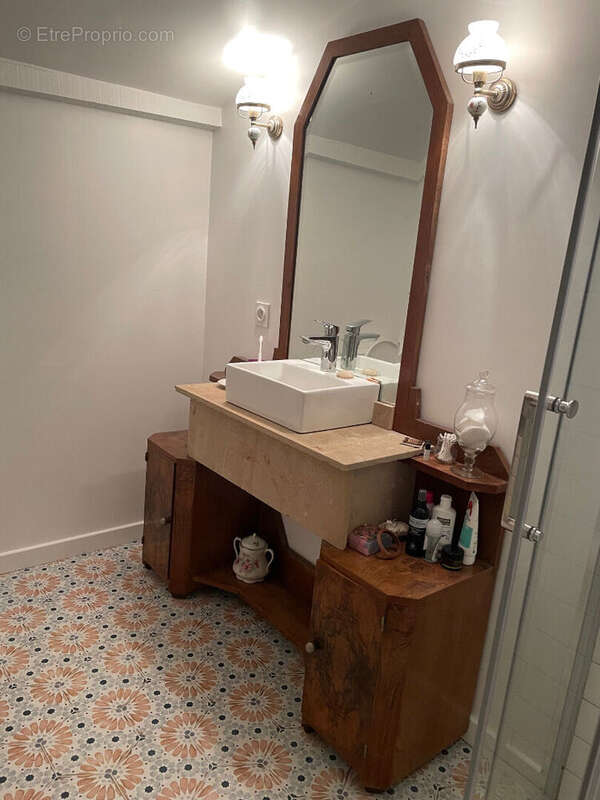 Maison à VILLENEUVE-LES-AVIGNON