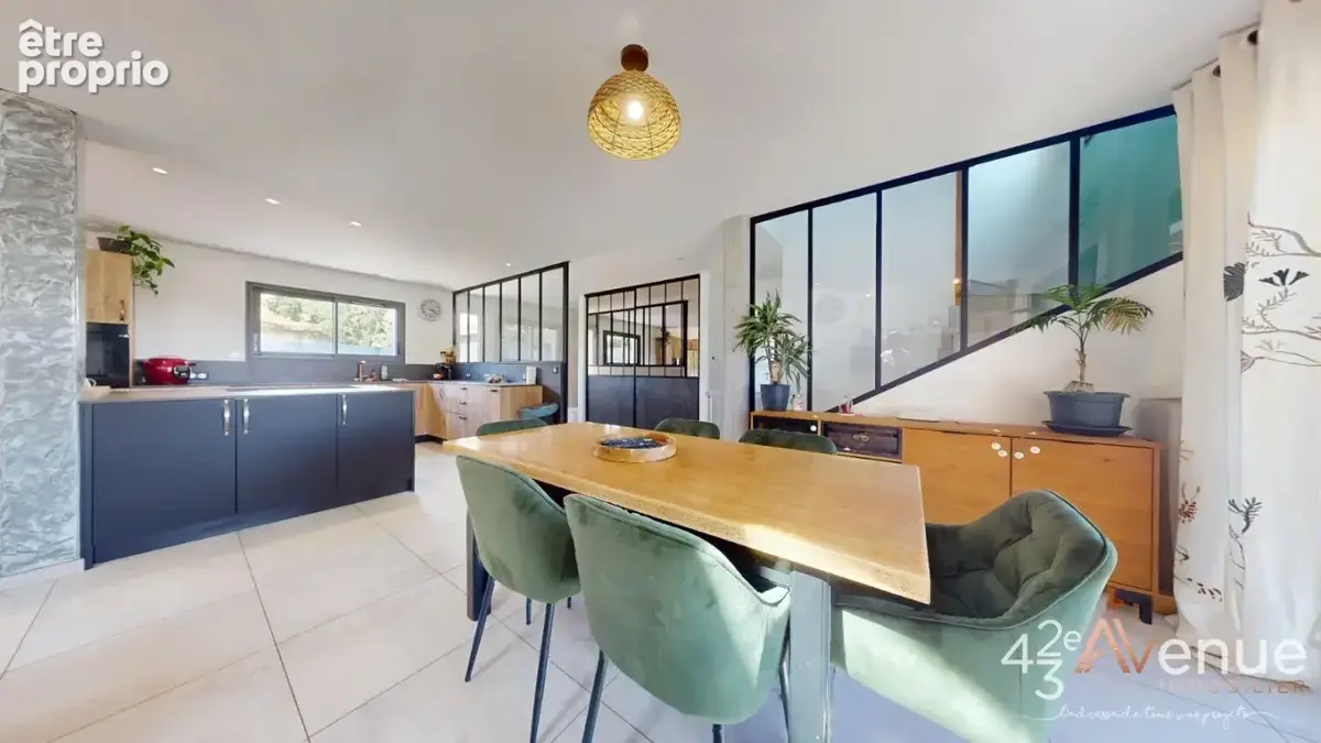 Maison 9 pièces 180 m² à vendre à Beauzac (43590) - photo 2