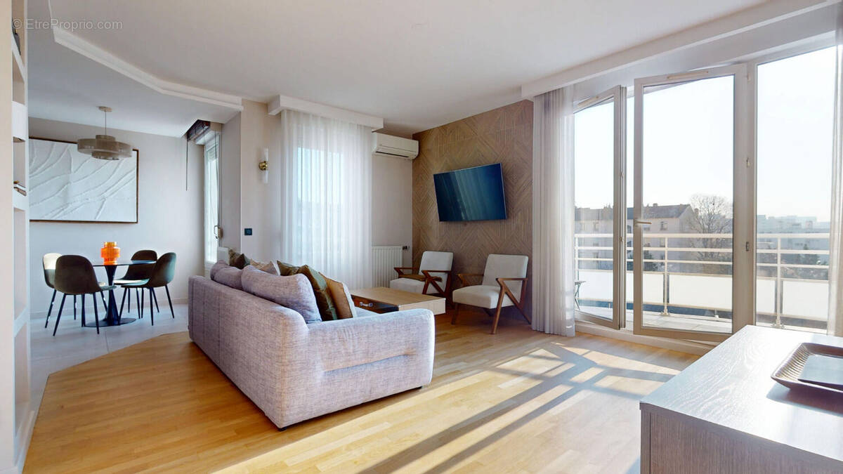 Appartement à LYON-8E