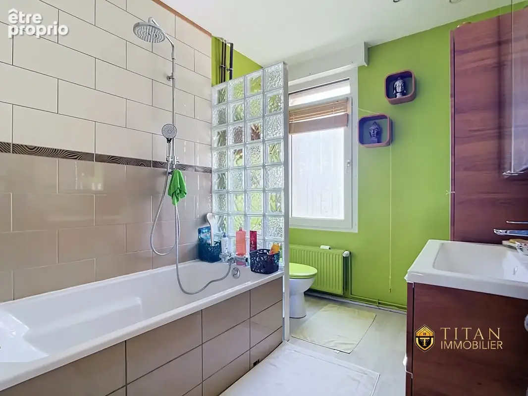 Maison mitoyenne de 132 m², 3 chambres, jardin à Coudekerque-Branche (59210)  - Titan Immobilier