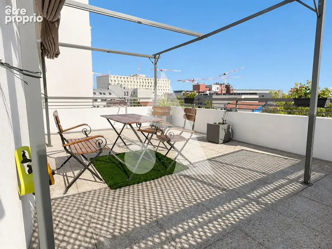 Appartement familial - 80 m2 avec belle terrasse et proche transport - photo 2