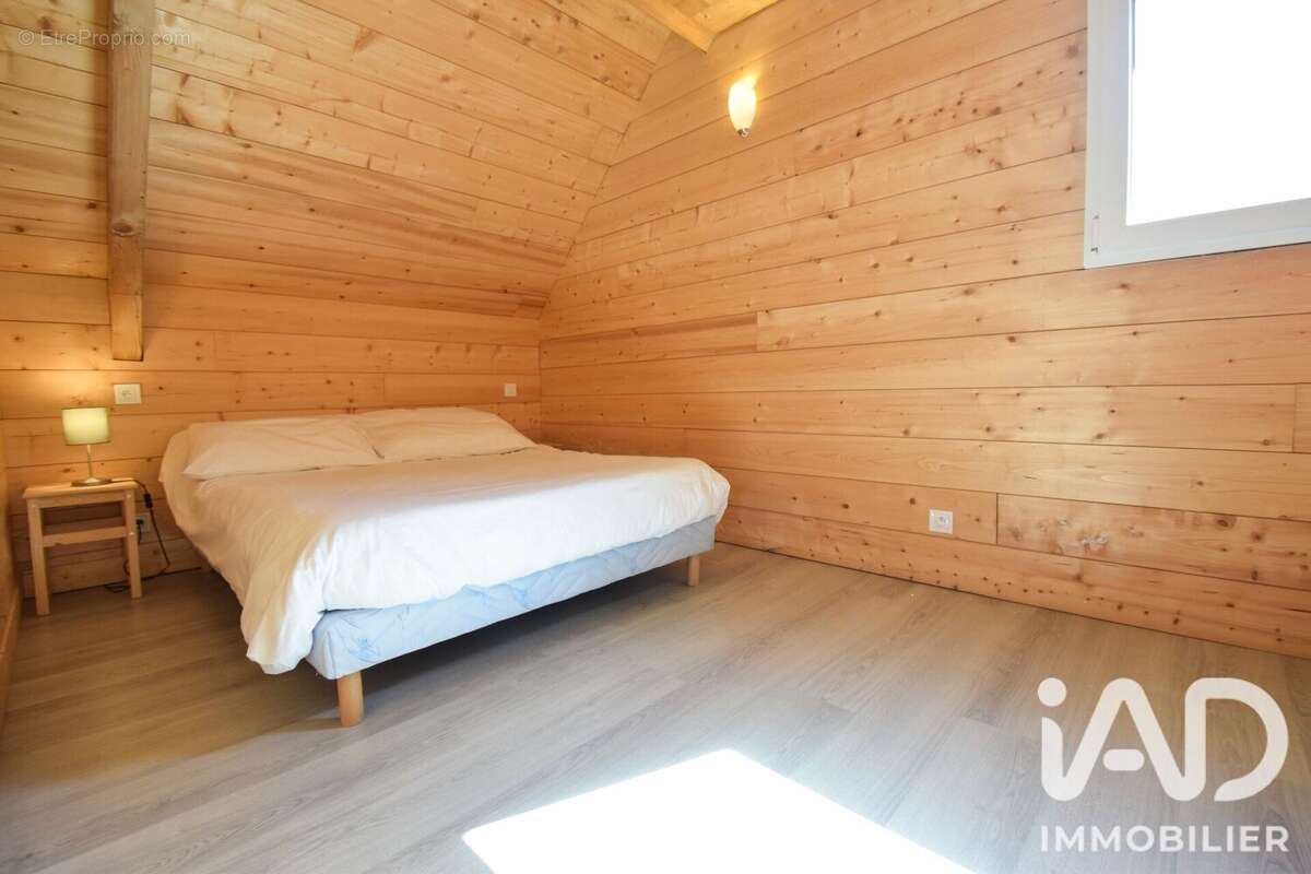 Maison 80 m² à Luz-Saint-Sauveur  - photo 6
