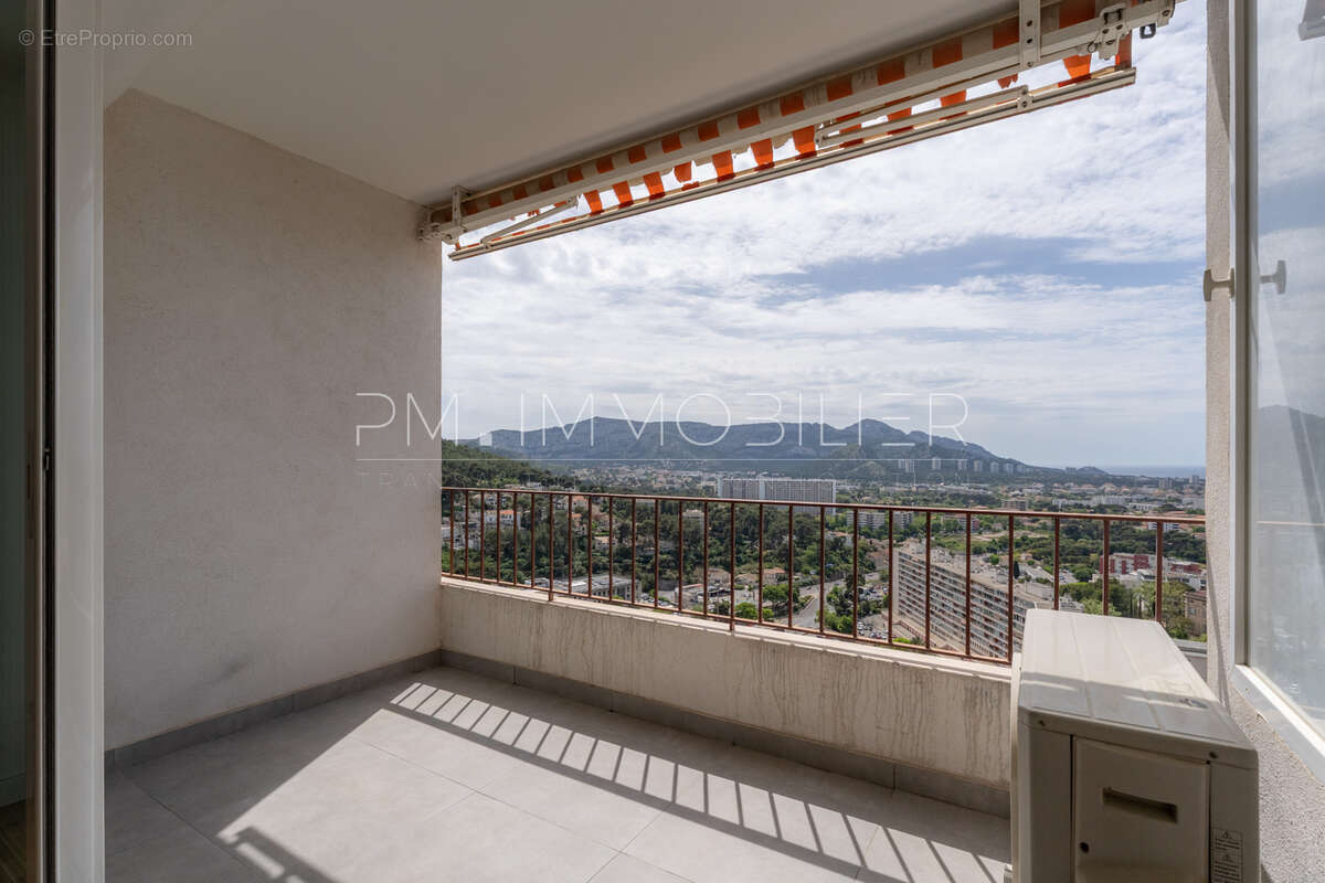Appartement à MARSEILLE-9E
