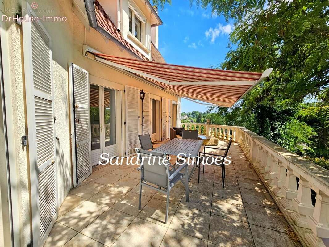 Maison à MONTMORILLON