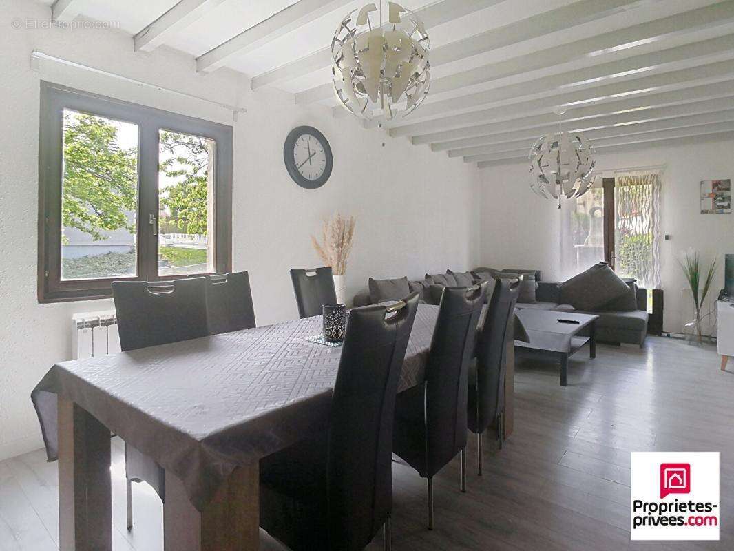 Maison  5 pièces 108 m2 - photo 5