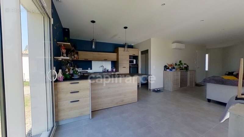 Maison à MAUVEZIN-SUR-GUPIE