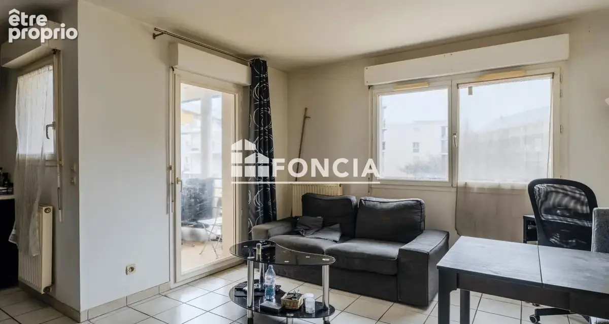 EXCLUSIVITE FONCIA : Appartement de Type 2 avec balcon et place de parking sécurisée - photo 2