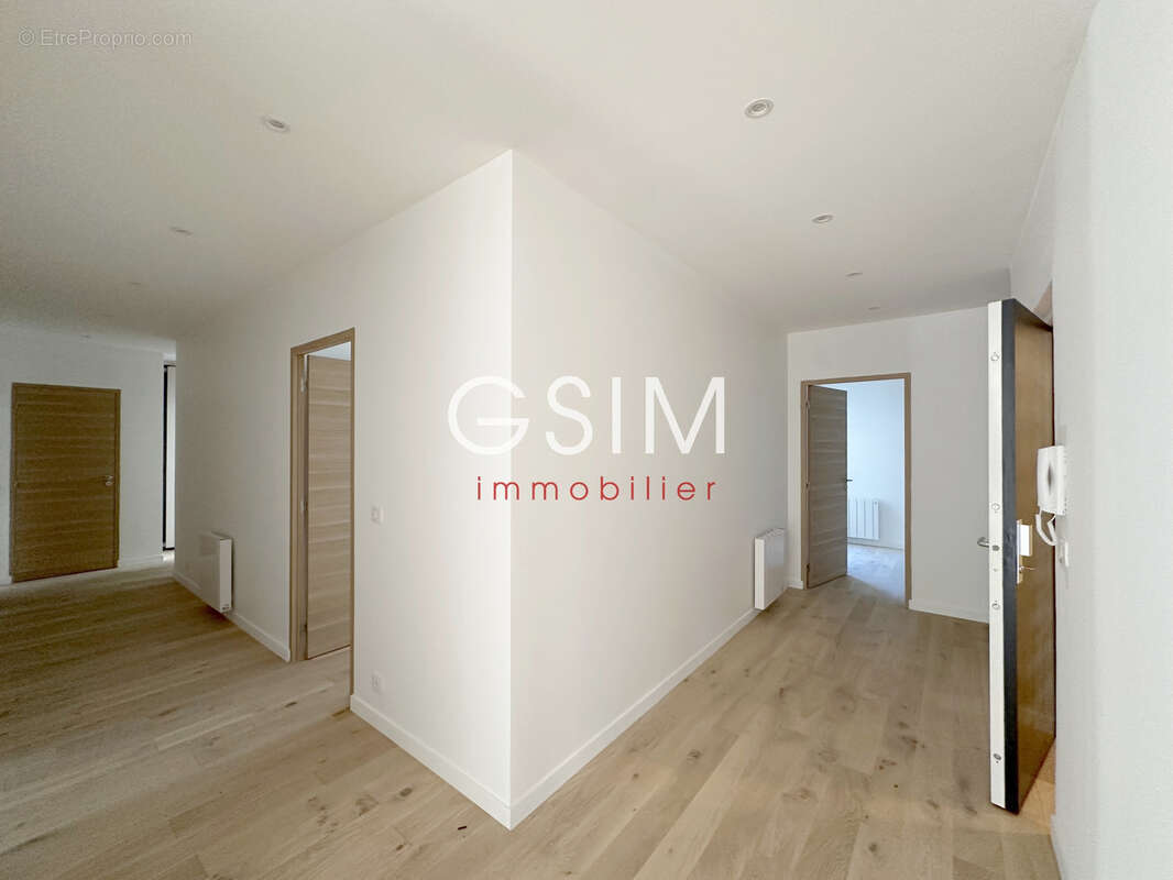 Appartement à GARCHES