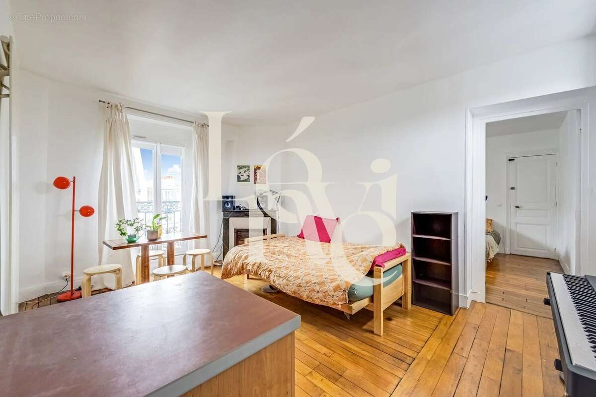Appartement à PARIS-5E
