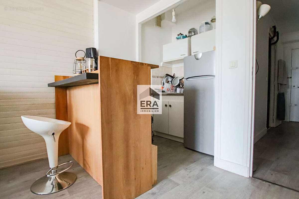 Appartement à PARIS-14E