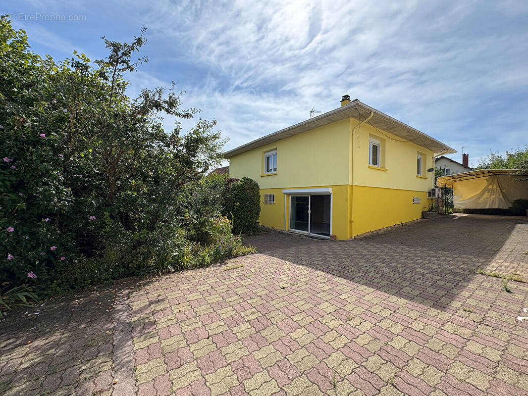 Maison à SAINT-APOLLINAIRE