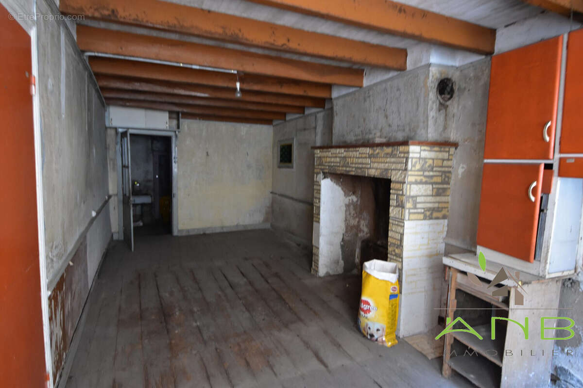 Maison à BUSSEROLLES