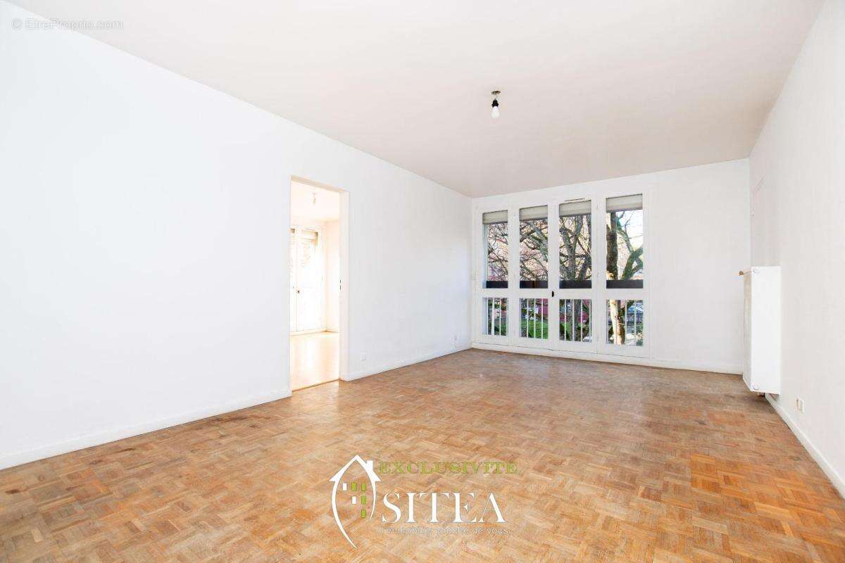 Appartement à COLOMIERS