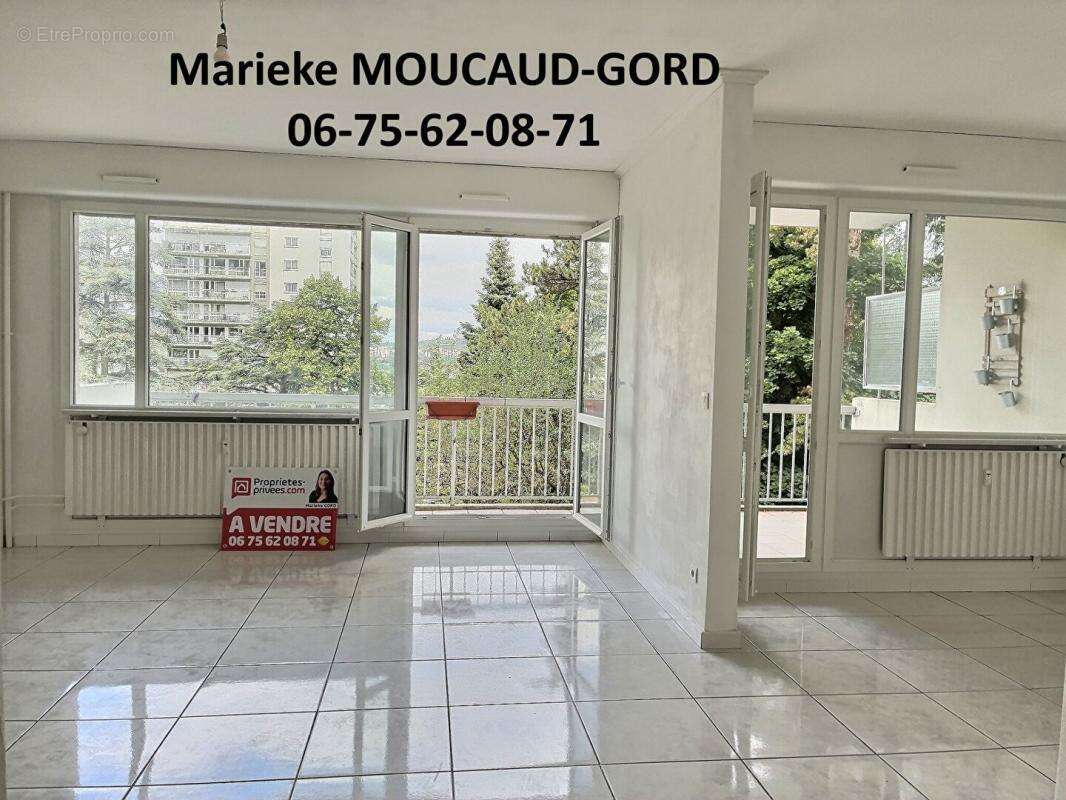 Appartement à SAINT-ETIENNE