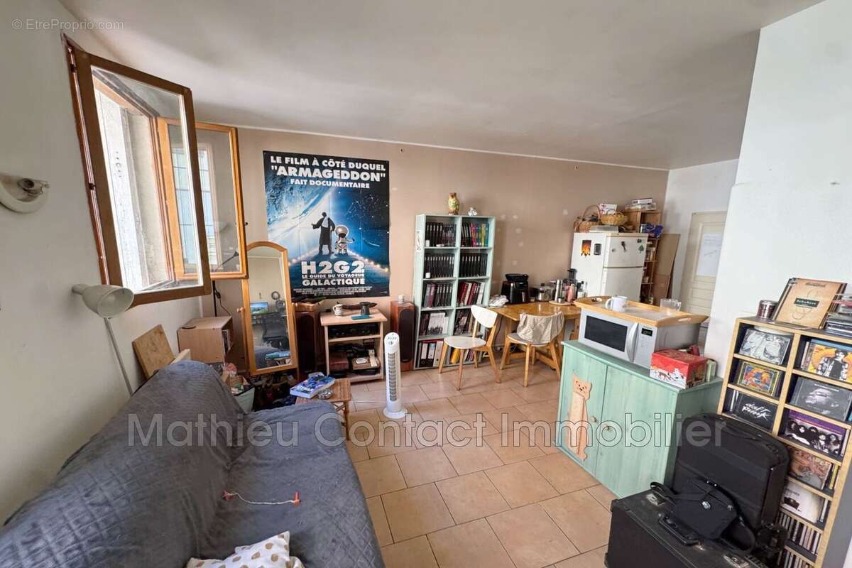Appartement 40 m² à Nimes  - photo 4