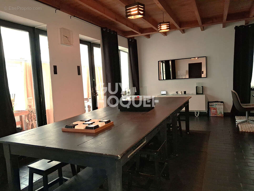 Maison à MONT-BERNANCHON