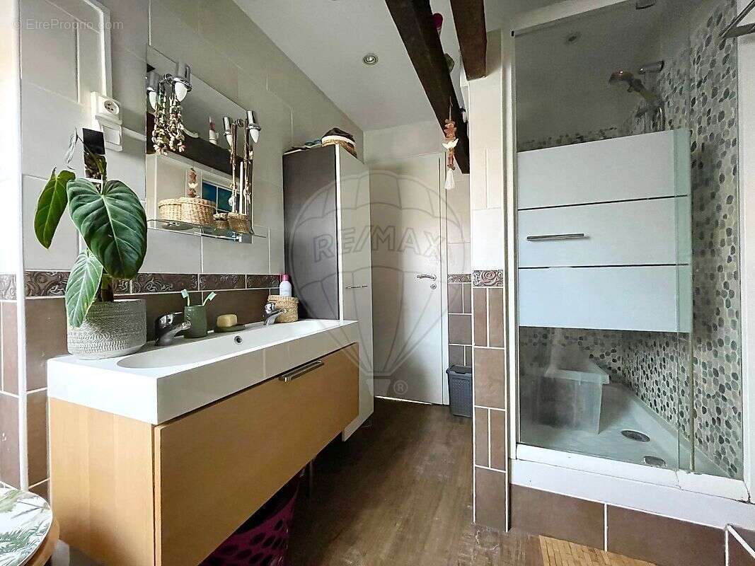 Appartement à MOULINS-LES-METZ