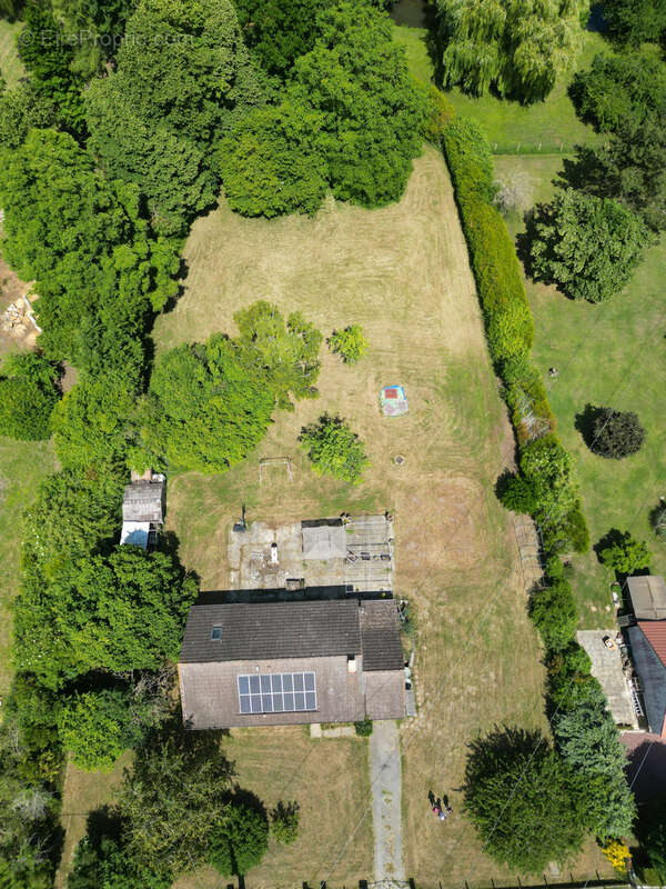 Maison familiale 5 chambres à 5 mn de la gare de Bueil - photo 17