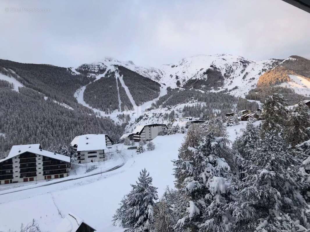 Appartement à SAINT-ETIENNE-DE-TINEE